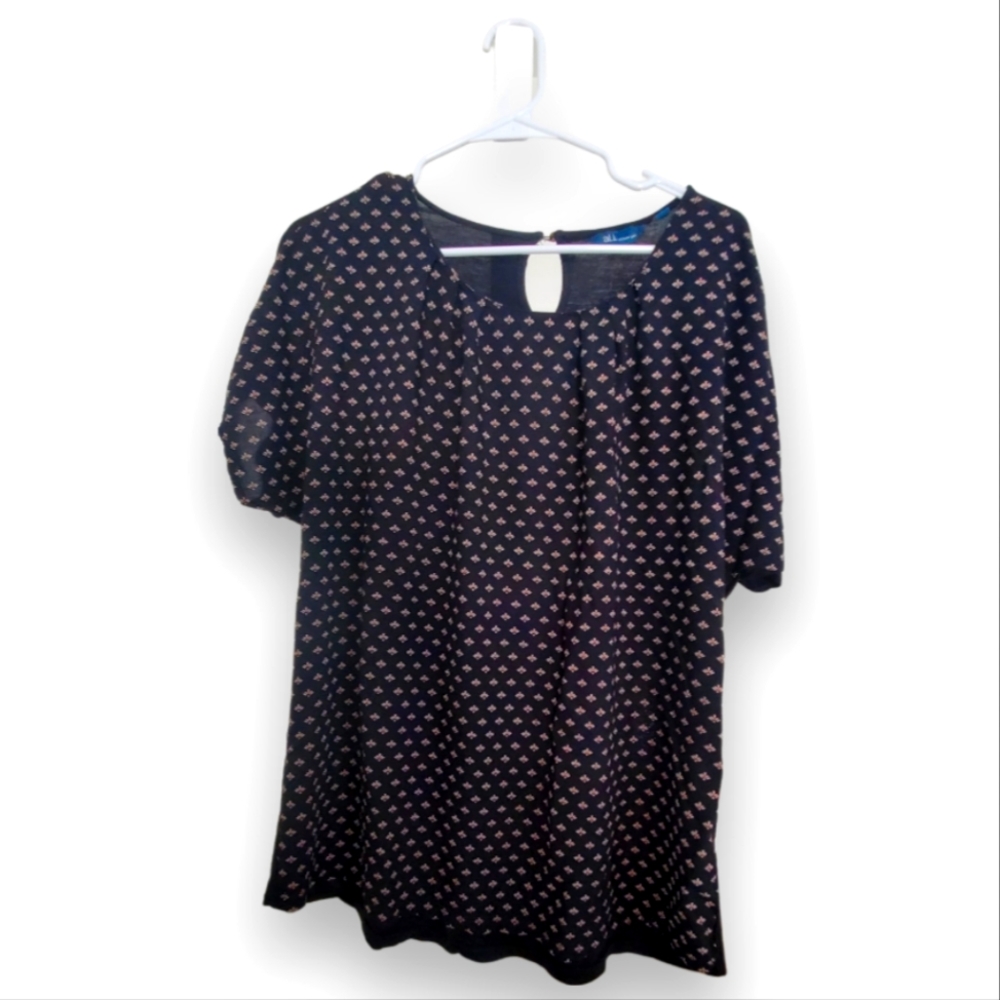 Printed black chiffon top - short sleeve